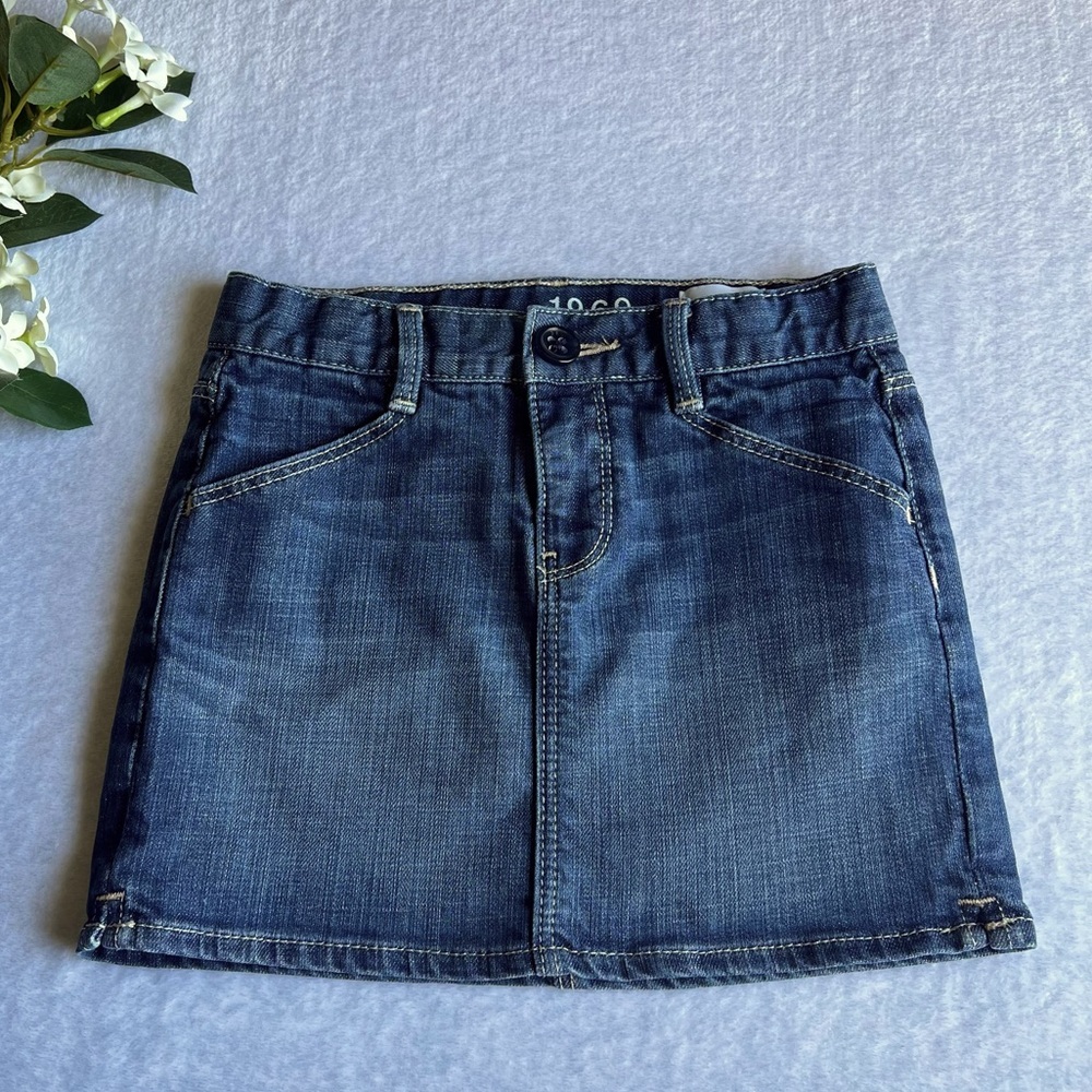 Gap Kid’s Sz 8 Regular Denim Mini Skirt